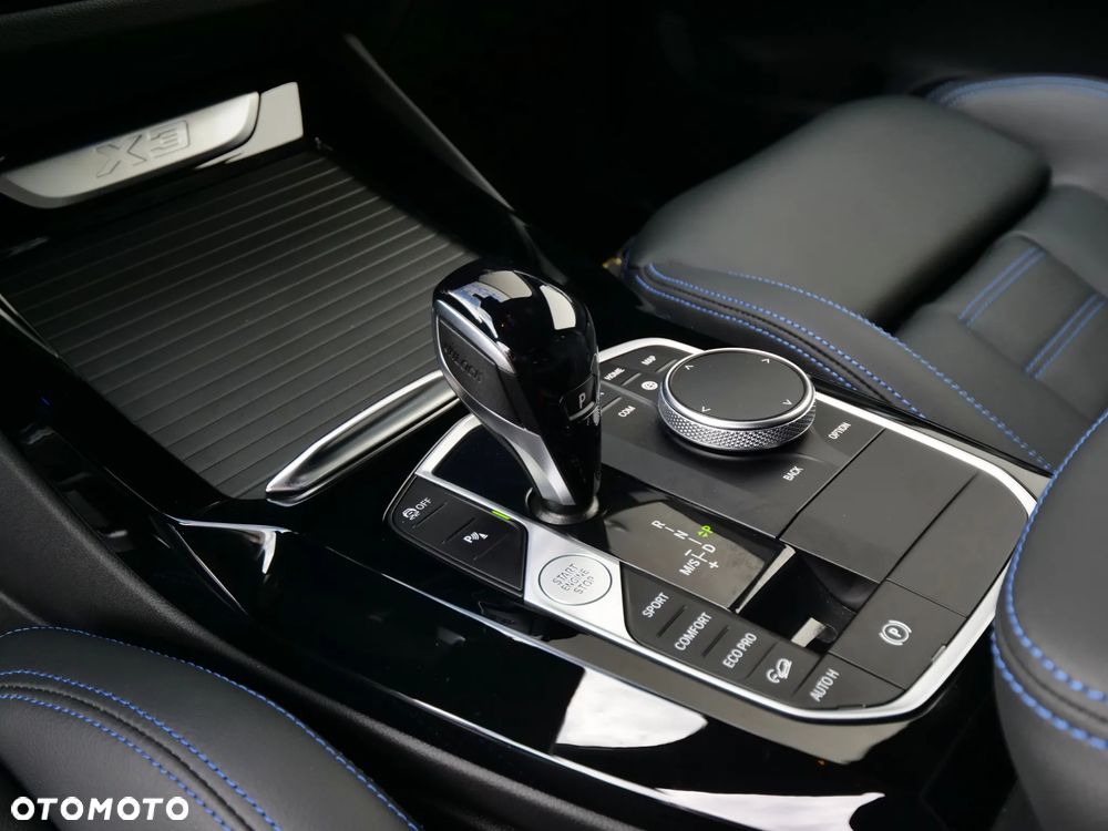 BMW X3 - 18
