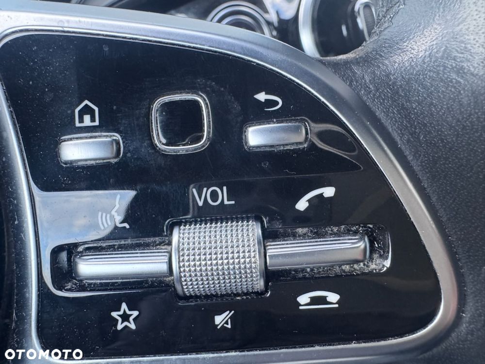 Mercedes-Benz Klasa B 200 d 8G-DCT - 29