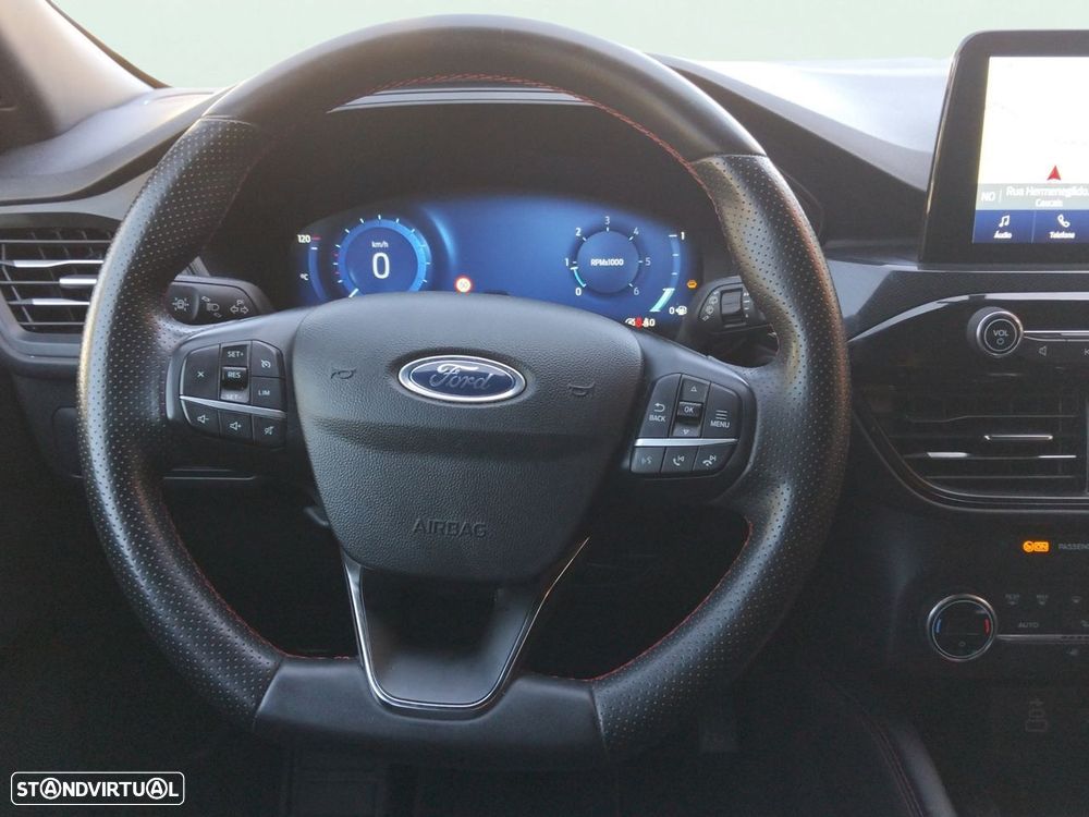 Ford Kuga 1.5 TDCi EcoBlue ST-Line — fotografia 11