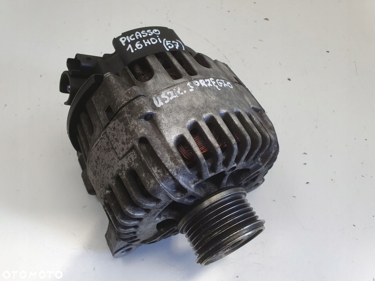 Citroen Xsara Picasso 1.6 HDI ALTERNATOR 9646321780 valeo - 1