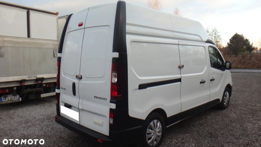 Renault Trafic - 6