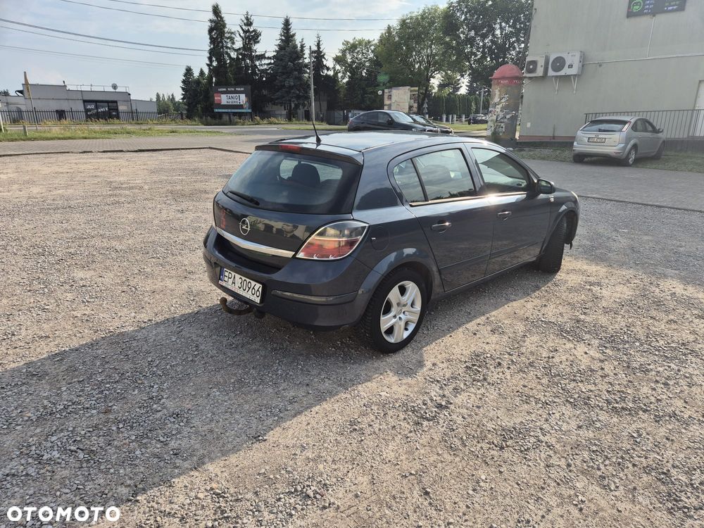 Opel Astra 1.6 - 11