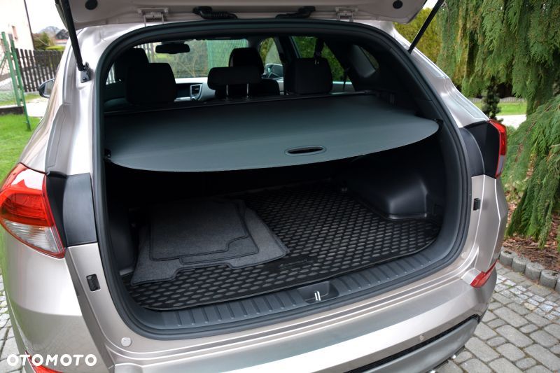Hyundai Tucson 1.6 T-GDI GO 4WD - 29