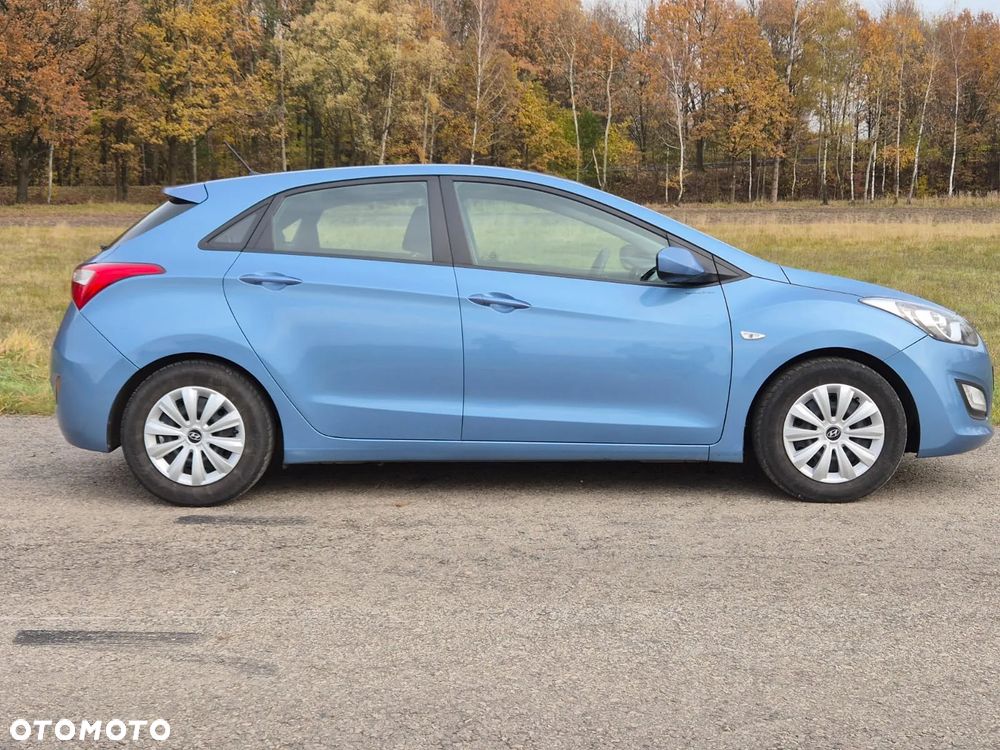 Hyundai i30 1.6 Classic + - 5