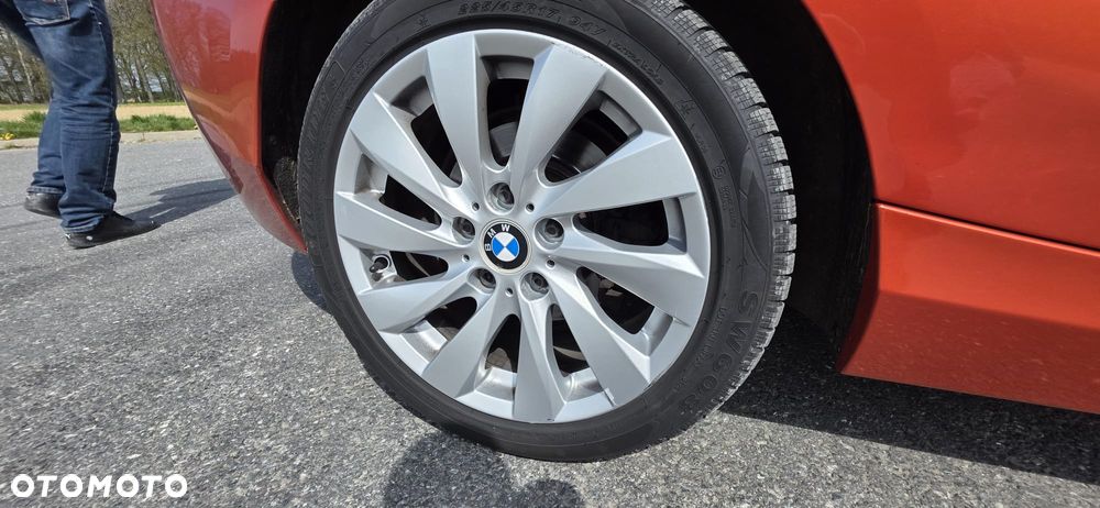 BMW Seria 1 116i - 12