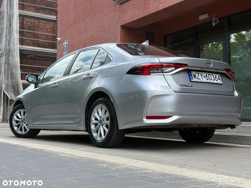 Toyota Corolla 1.5 Comfort - 26