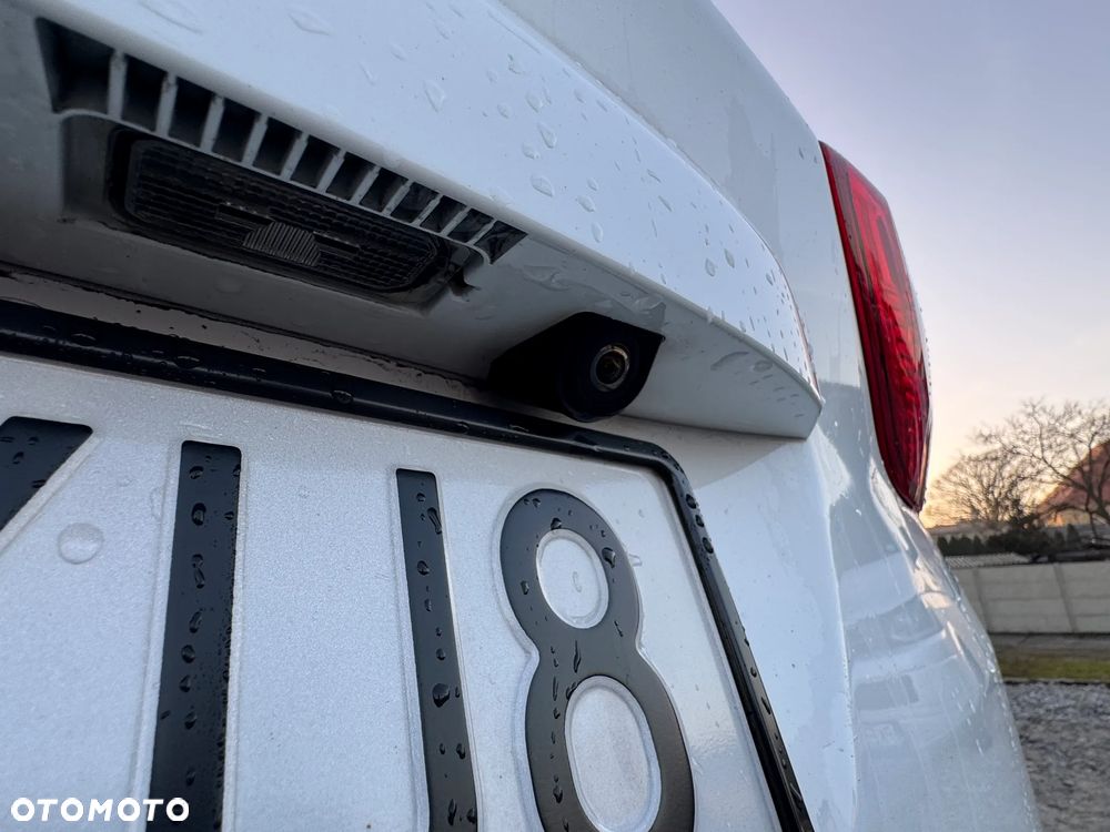 Ford C-MAX 2.0 TDCi Titanium - 21