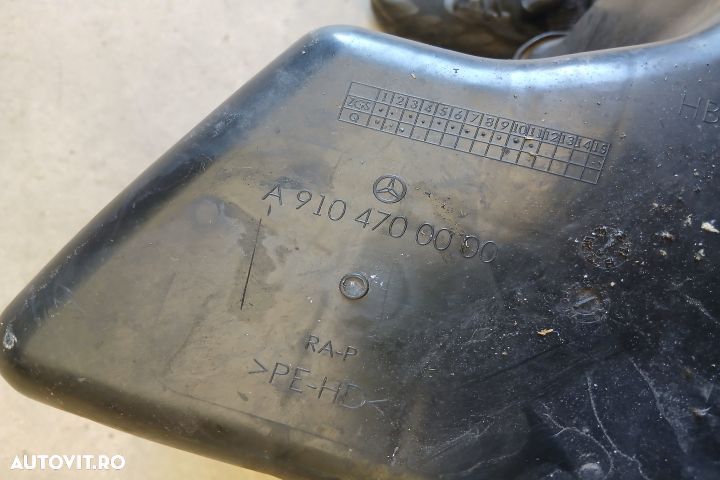 Rezervor AdBlue A0994711400 A910470000 A9104700000 A0994711400 A91047 - 6