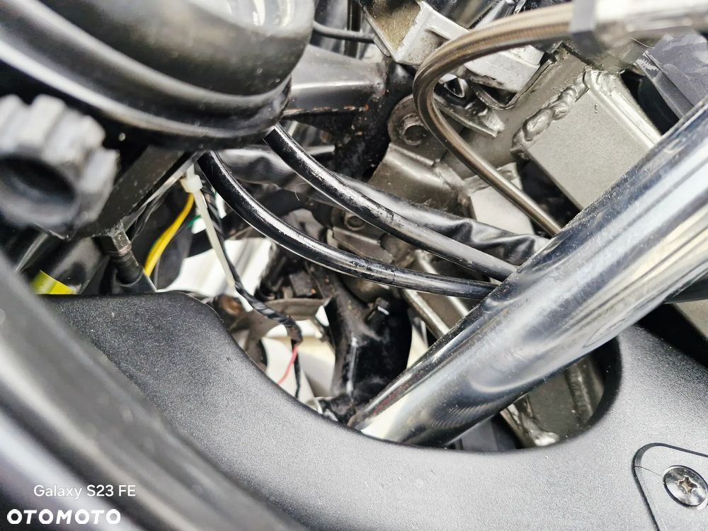 Yamaha FZ - 8