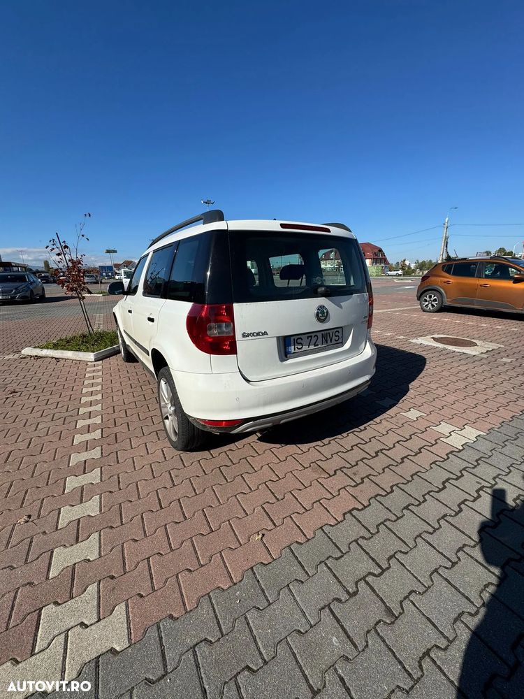 Skoda Yeti 2.0 TDI Active 4x2 - 12