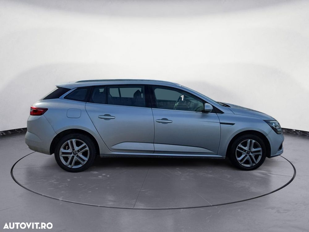 Renault Megane BLUE dCi EDC Limited - 12