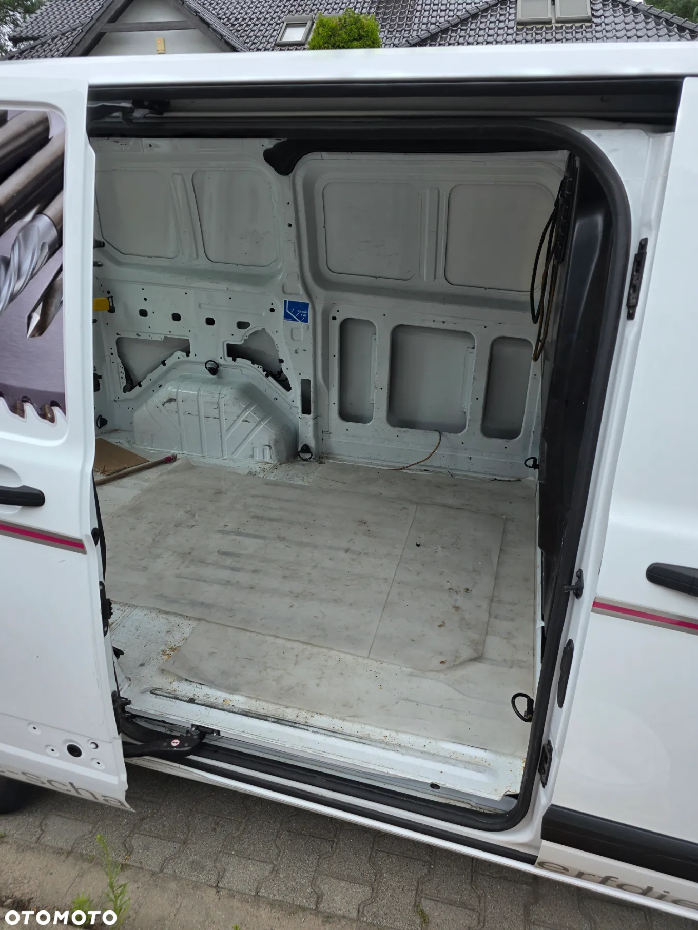 Ford Transit Custom - 11