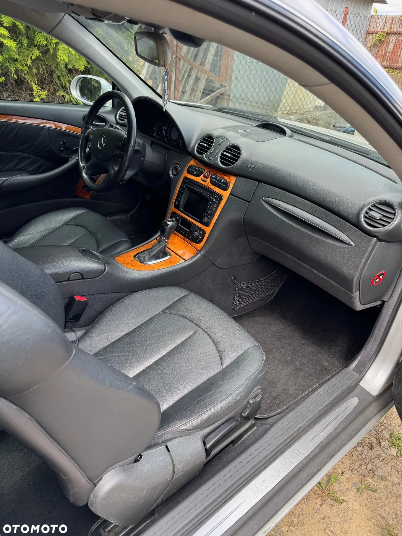 Mercedes-Benz CLK 320 - 21