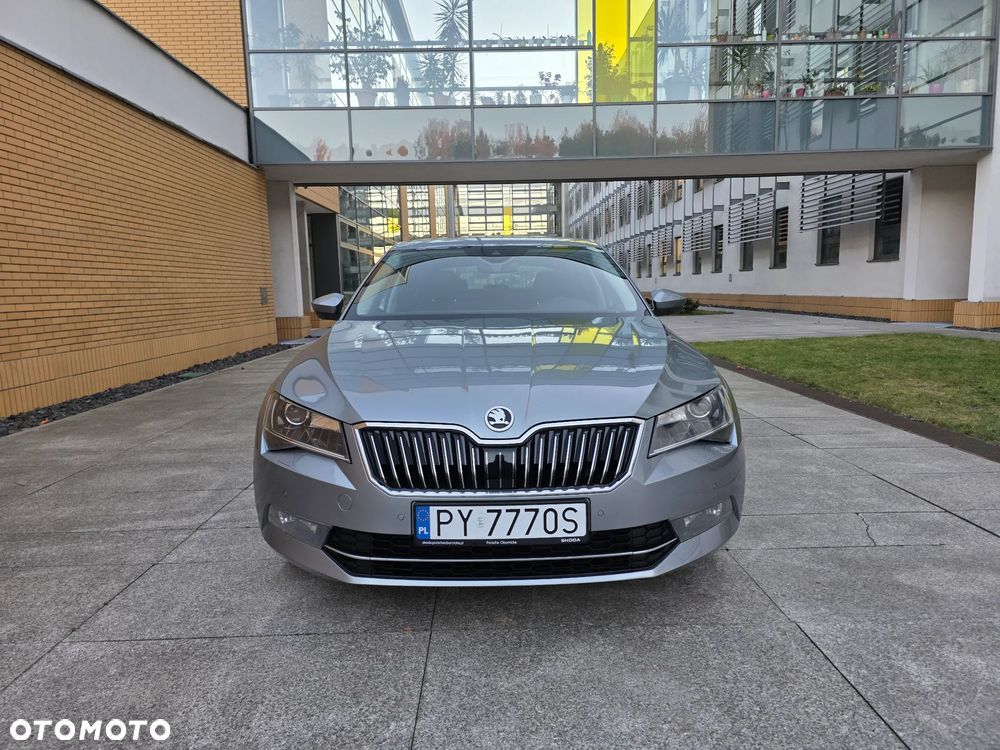 Skoda Superb 2015 photo 3