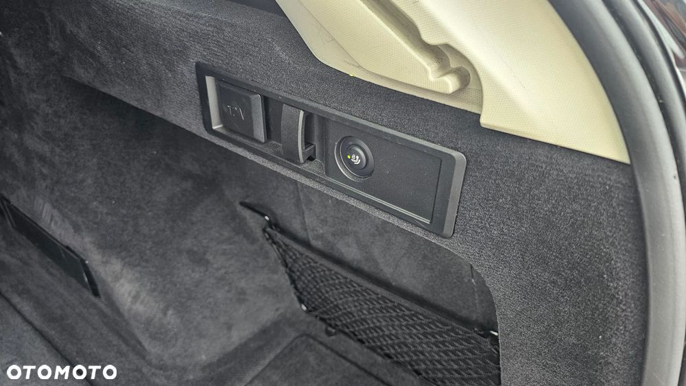 BMW Seria 3 320d xDrive Luxury Line - 13