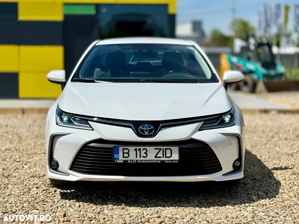 Toyota Corolla 1.8 HSD Business - 2