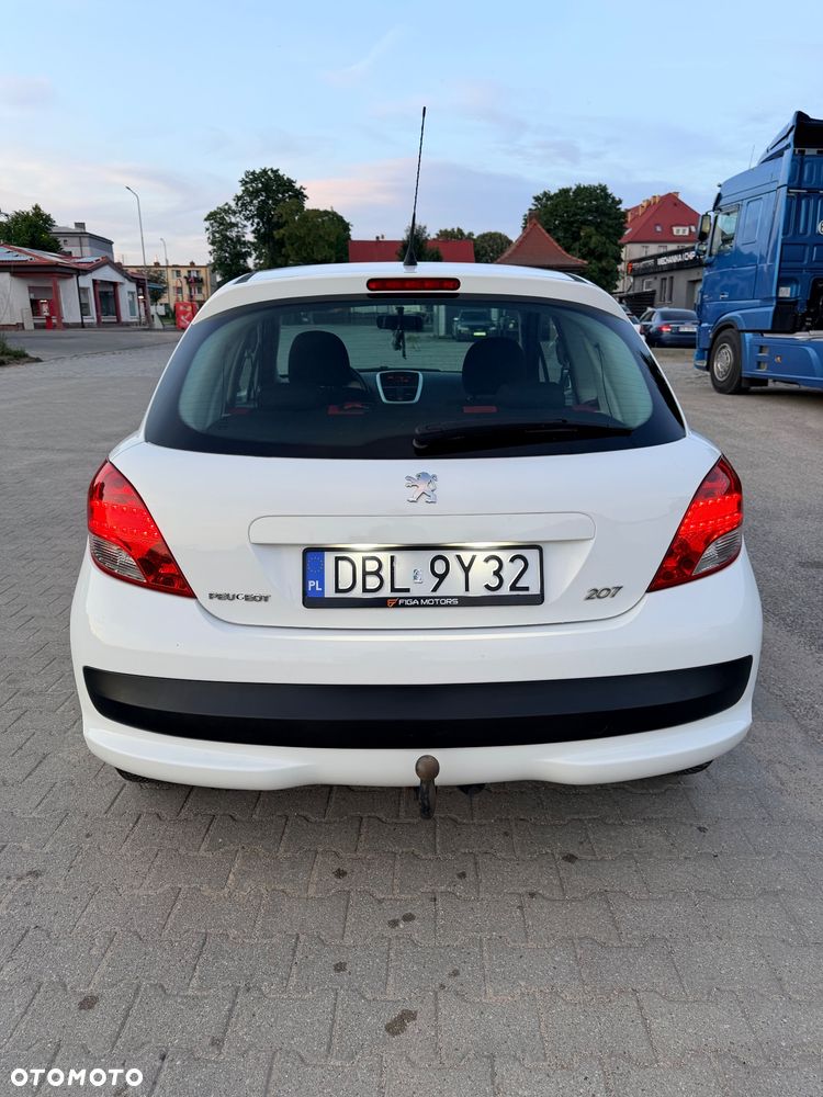 Peugeot 207 75 Urban Move - 5