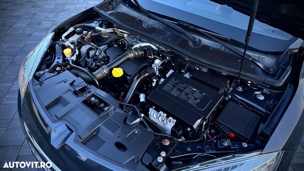 Renault Megane ENERGY dCi 110 Start & Stop LIMITED - 36