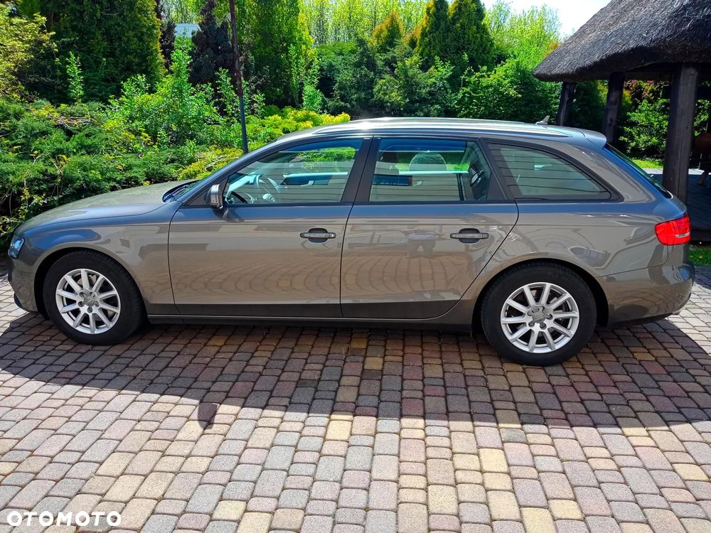 Audi A4 Avant - 28