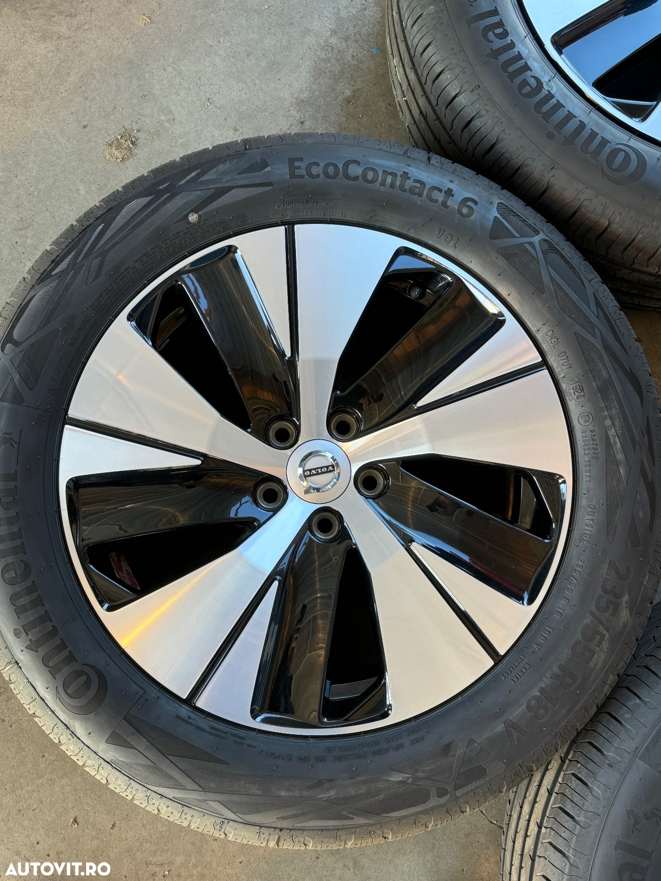 Vând jante originale Volvo Xc40-Xc60 pe 18” cu anvelope vară noi - 4