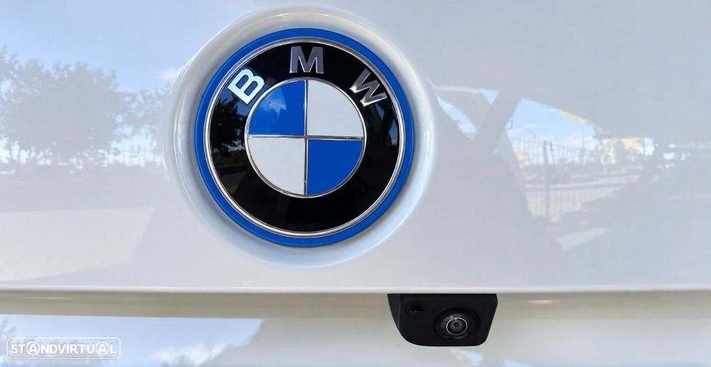 BMW iX1 xDrive30 Pack Desportivo M - 11