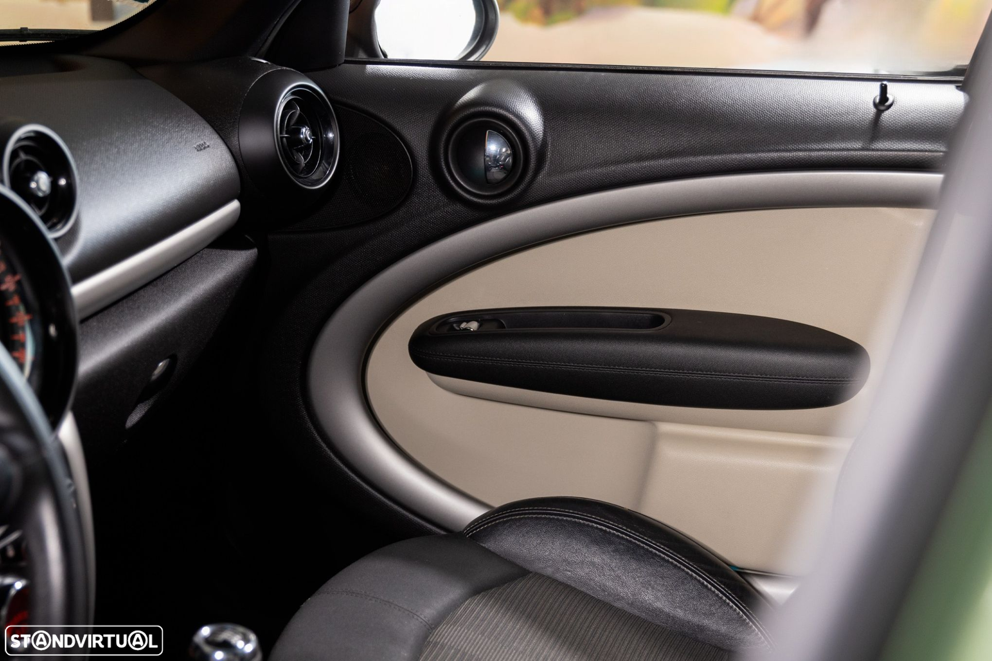 MINI Countryman Cooper D - 18