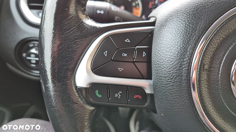 Jeep Renegade 1.4 MultiAir Limited - 16