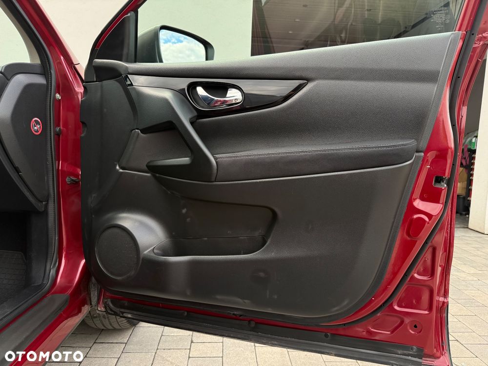 Nissan Qashqai 1.6 DCi 4x4 Acenta EU6 - 28