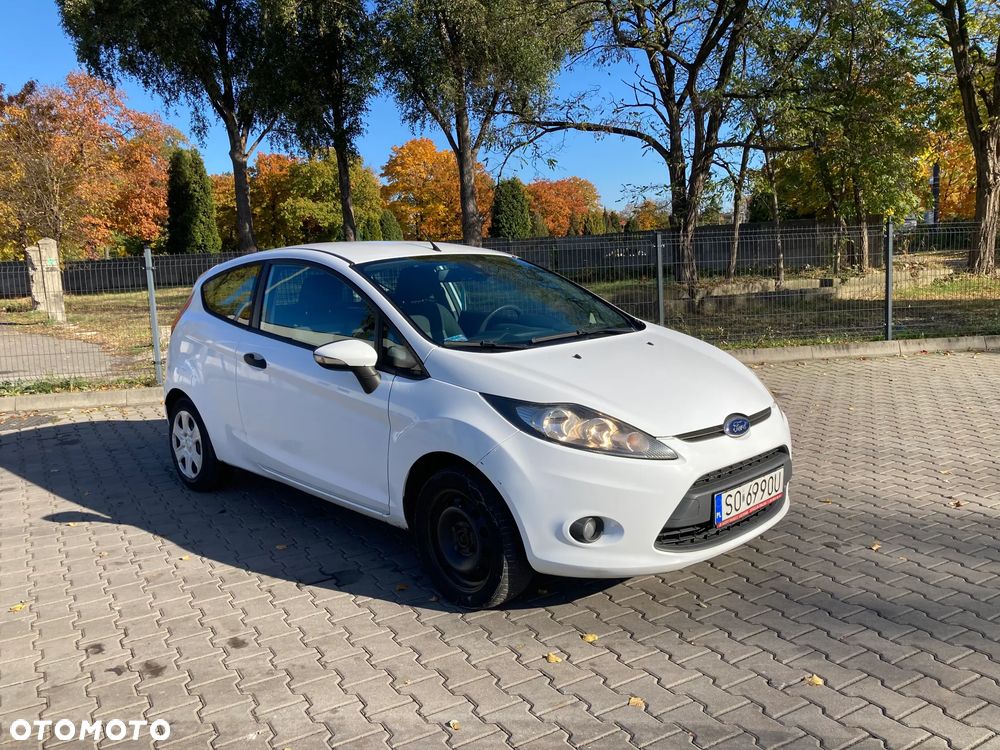 Ford Fiesta - 5