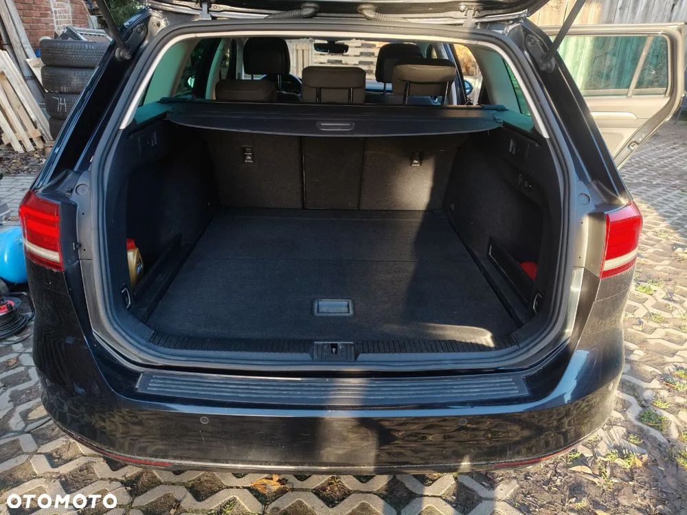 Volkswagen Passat 2.0 TDI BMT Comfortline - 12