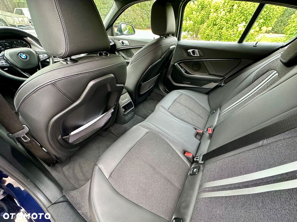 BMW Seria 1 116d Sport Line - 9