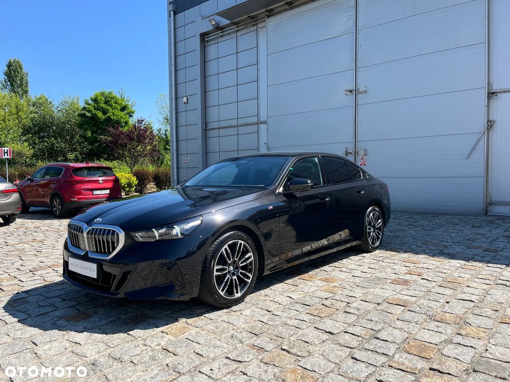 BMW Seria 5 520d mHEV M Sport - 8