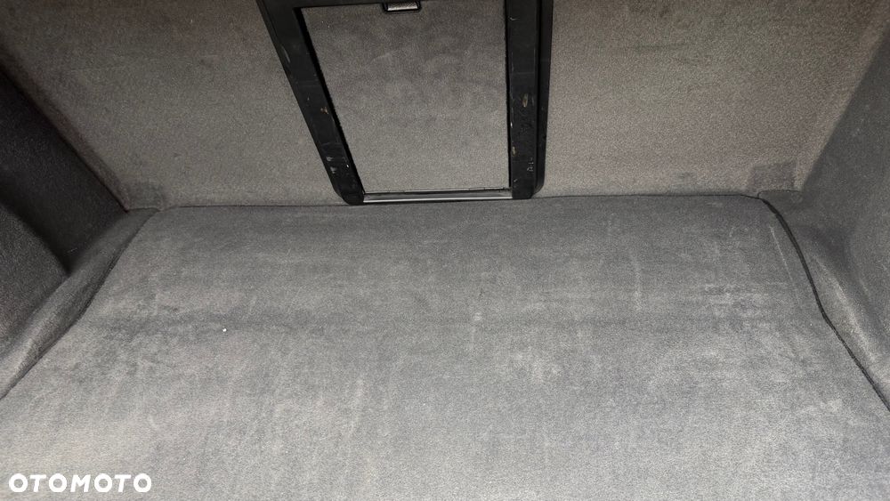 Mercedes-Benz CLS - 29