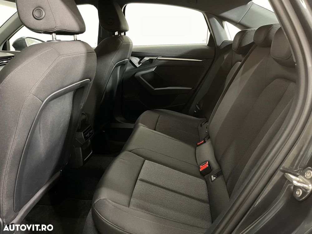 Audi A3 35 TFSI Advanced - 11