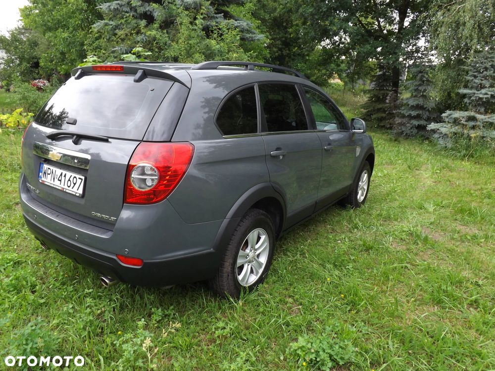 Chevrolet Captiva 2.4 LS - 15