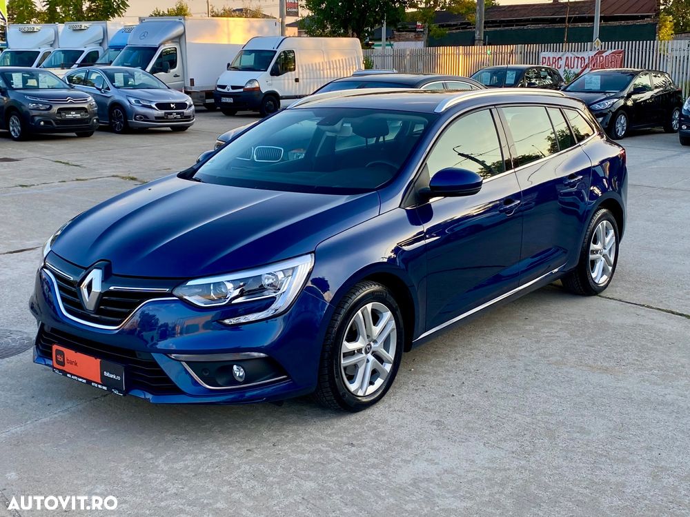 Renault Megane 2017 photo 2