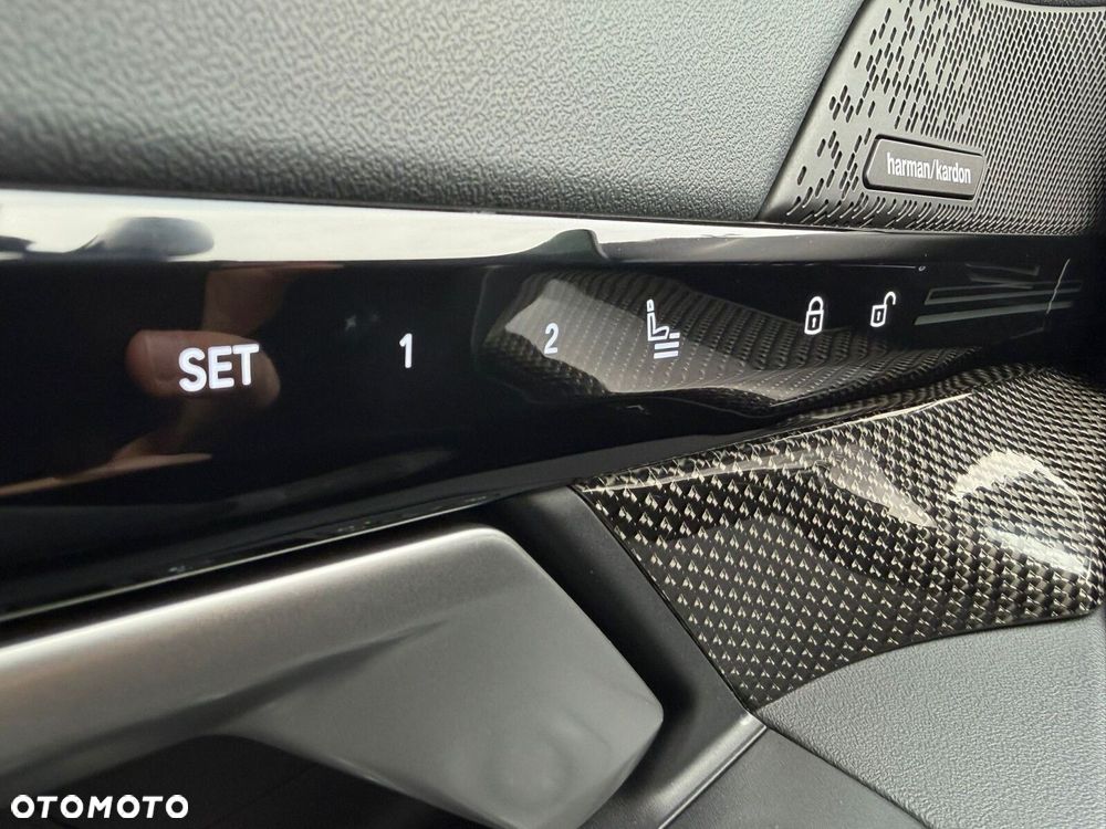 BMW Seria 5 520d xDrive mHEV M Sport - 24