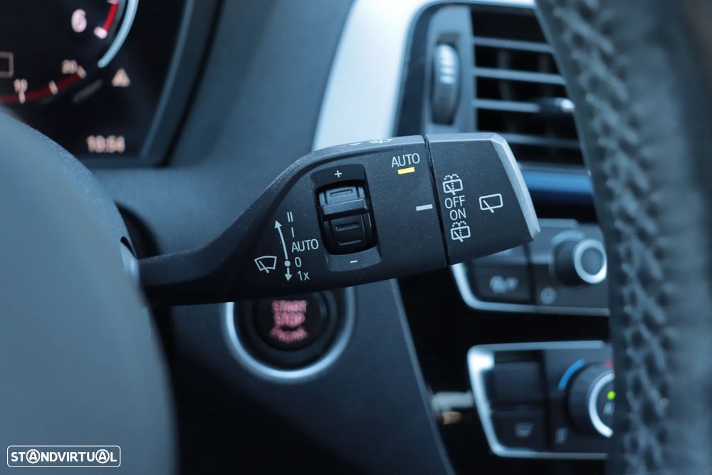 BMW 118 d Pack M - 27