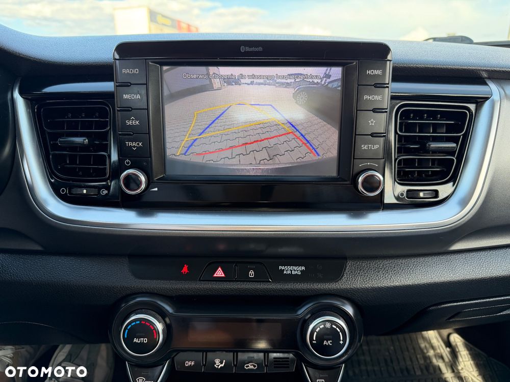 Kia Stonic - 28