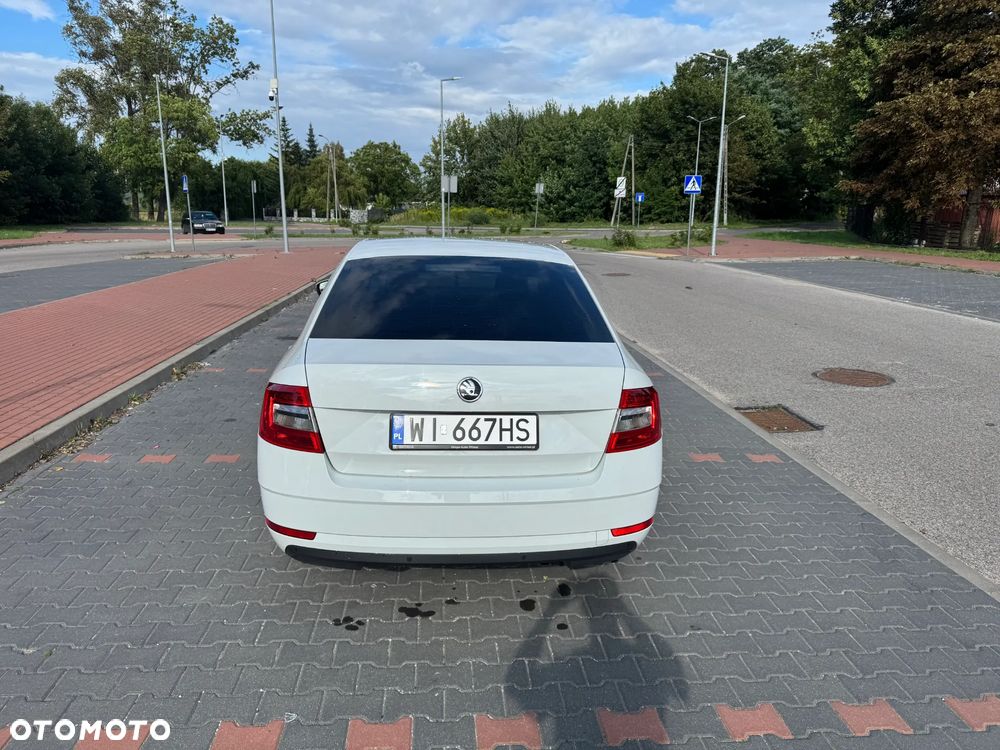 Skoda Octavia 1.4 TSI Ambition - 8