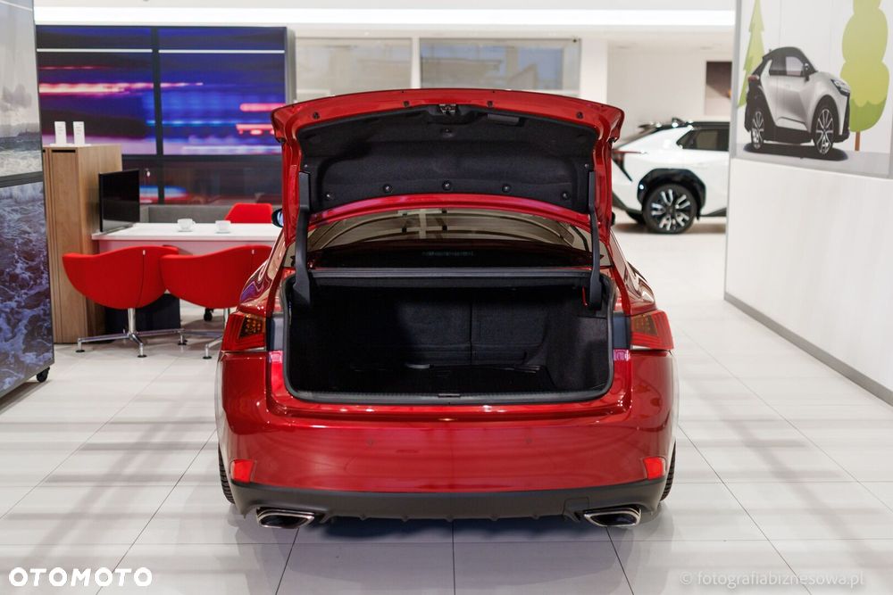 Lexus IS 200t Elegance - 15