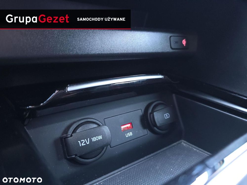 Kia ProCeed 1.6 T-GDI GT DCT - 32