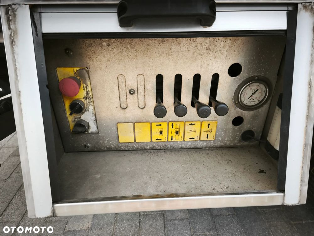 Iveco Daily 70C17 3.0 TBZ zabudowa Alu Doka Klima - 10