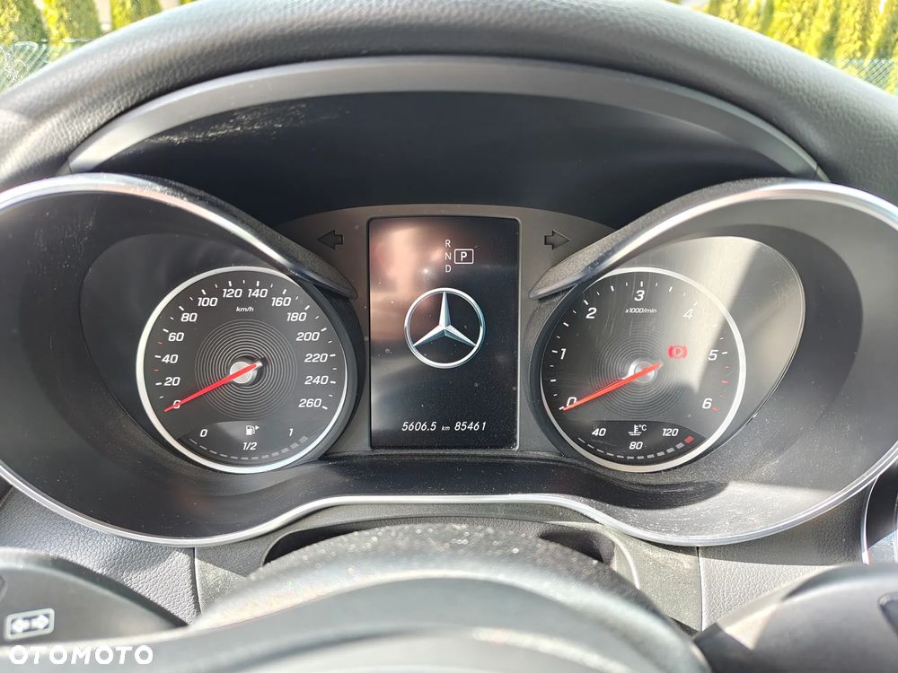 Mercedes-Benz GLC 220 d 4-Matic - 4