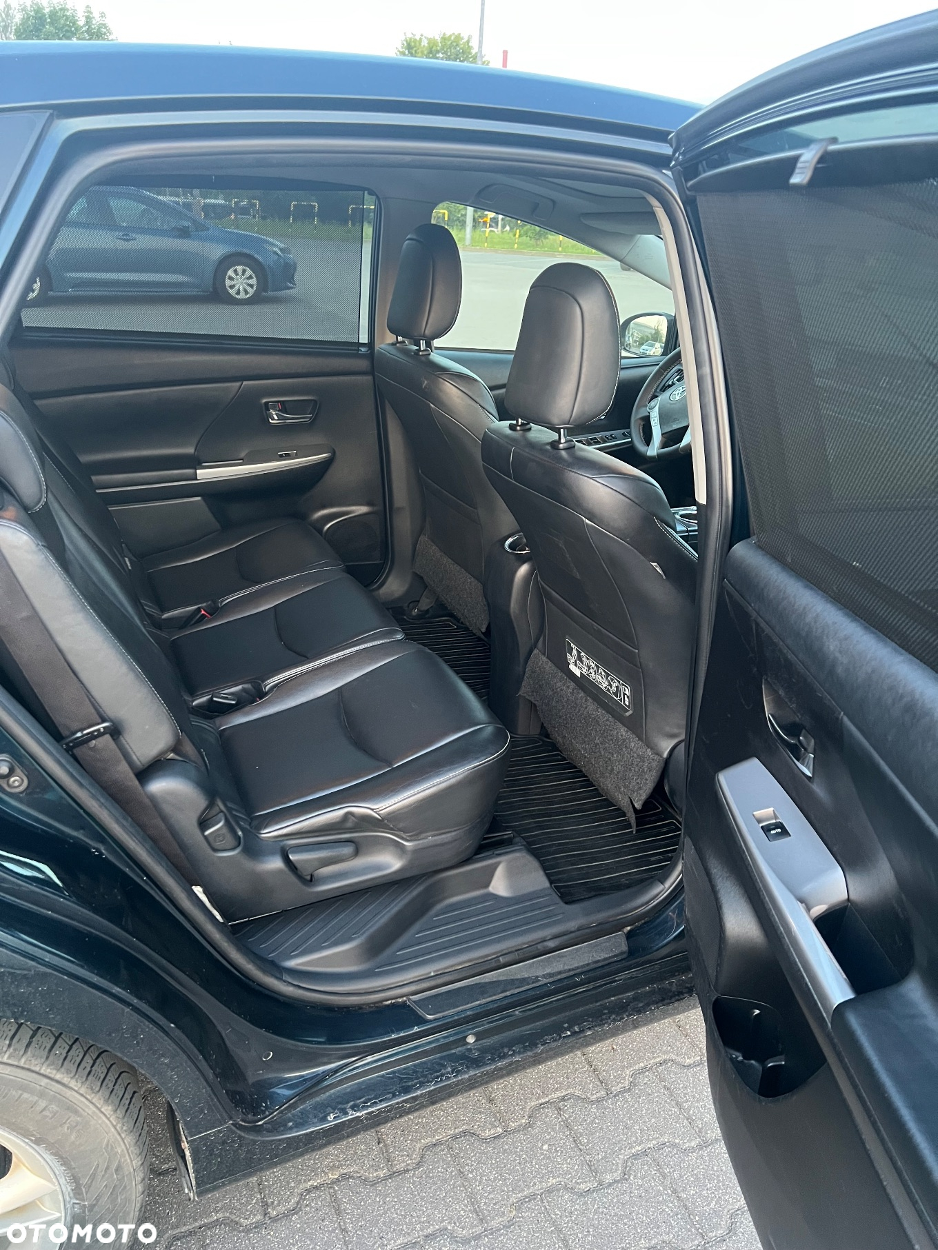 Toyota Prius+ (Hybrid) Comfort - 15