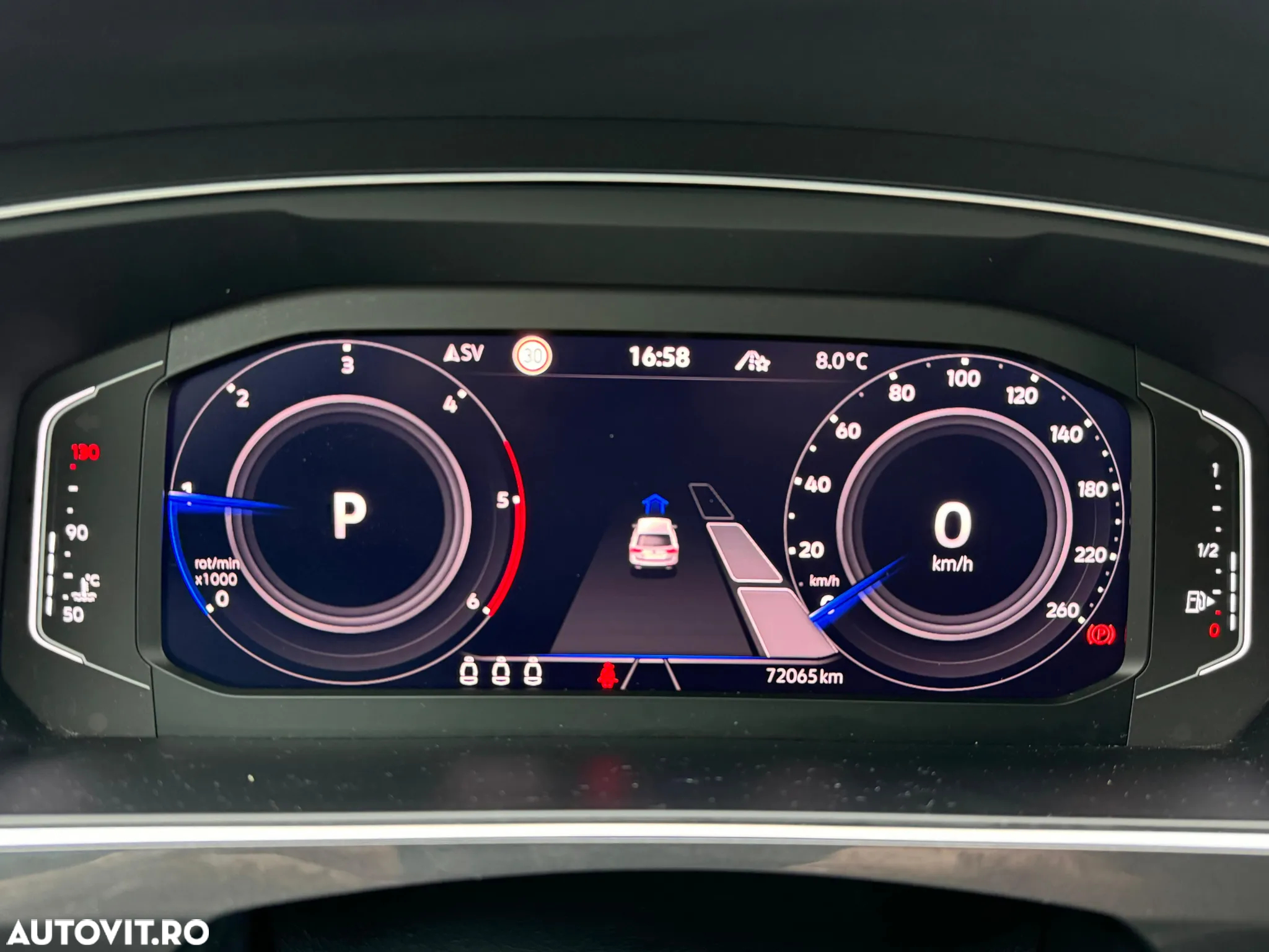 Volkswagen Tiguan 2.0 TDI SCR 4MOTION DSG Elegance - 17