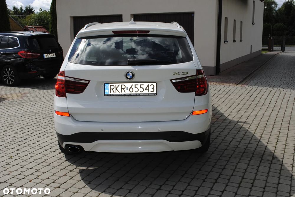 BMW X3 xDrive20d - 9
