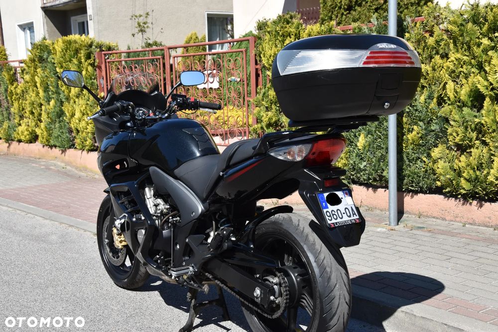 Honda CBF - 3