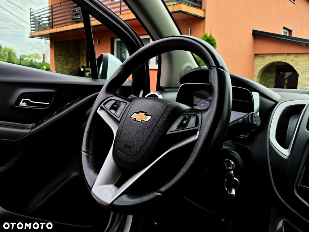 Chevrolet Trax 1.4 T LT AWD - 16