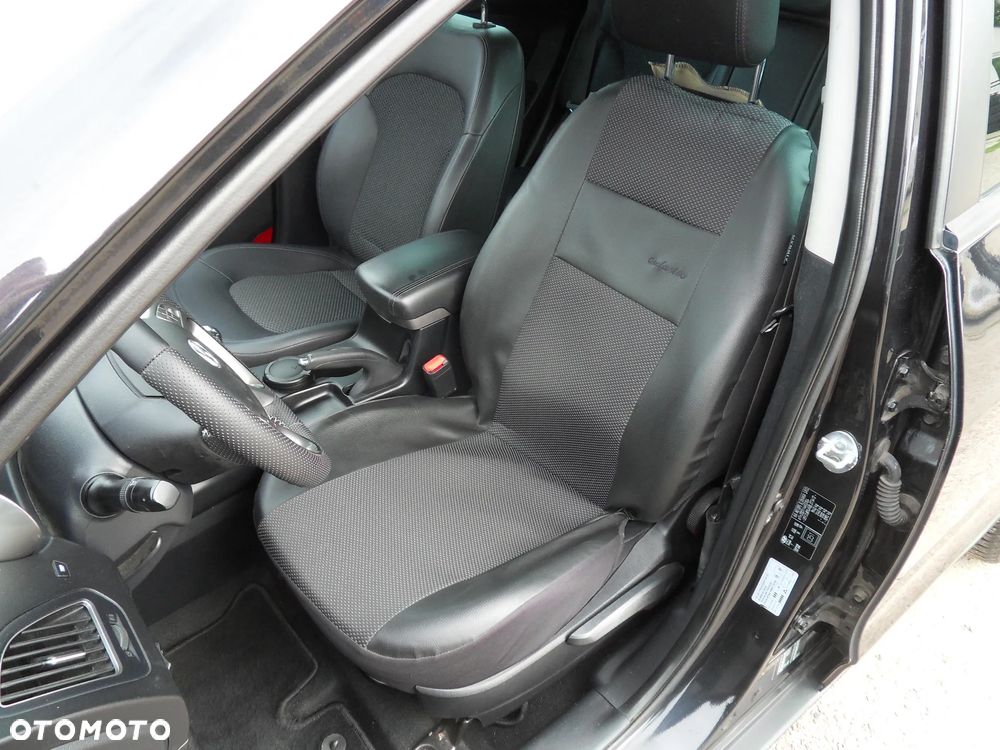 Hyundai ix35 1.7 CRDi Comfort 2WD - 14